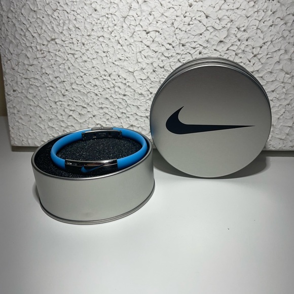Unisex Nike Sport Silicone Wristbands Bracelet Stainless Steel Clasp Wit… - Picture 5 of 16